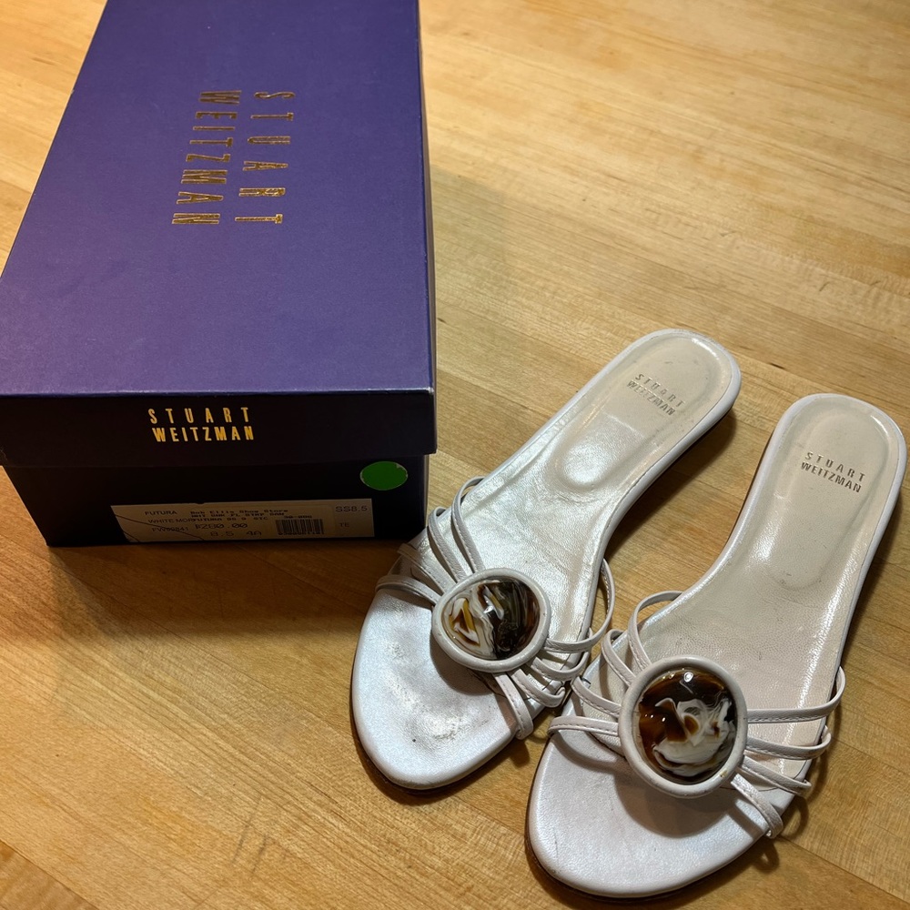 Vintage Stuart Weitzman white sandals size 8.5 narrow